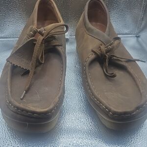 Clarks Men's Leather Loafers dustressed look and comfortable feel size 11